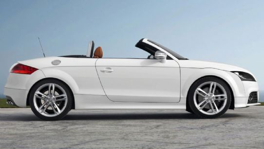 202156 - Audi MK2 TTS Side Skirts