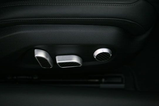 202624 - TID Carbon Fibre Seat Lever Covers 